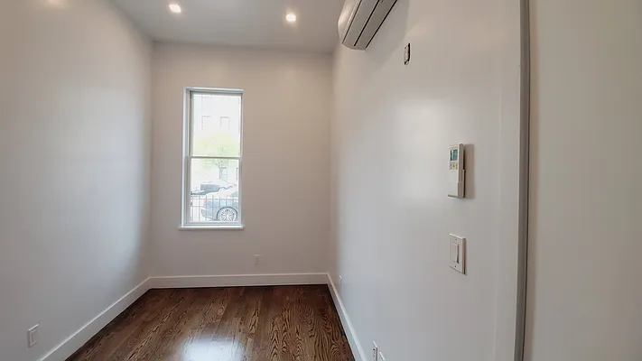 Rented by Corcoran | media 19