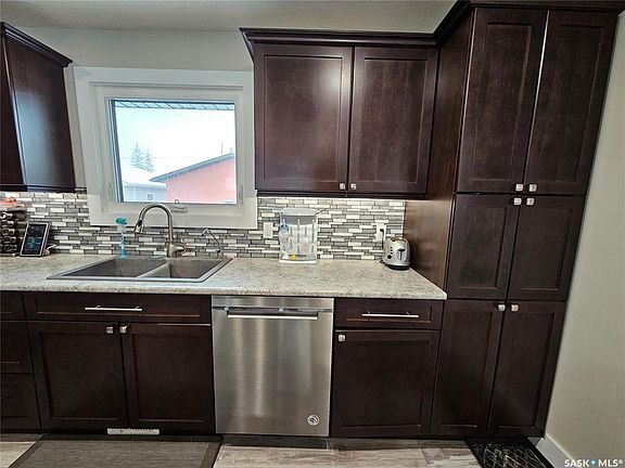 5th image of UNIT W-373 2nd AVENUE W