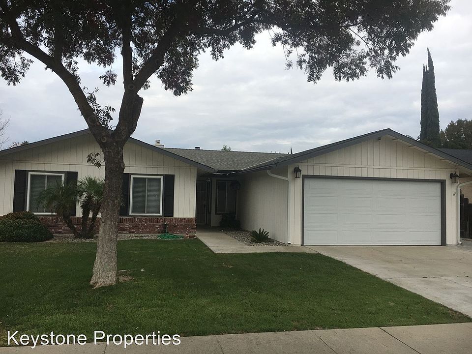 2221 Calcagno St, Ceres, CA 95307 Zillow