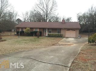 231 Lariat Ln, Ellenwood, GA 30294