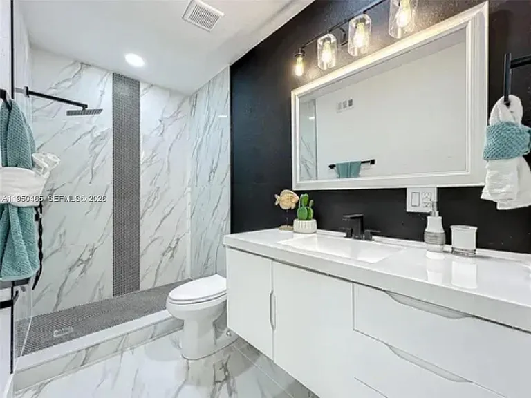 5345 Avon Ct #5345 — Photo 9