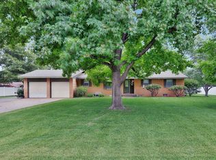 1508 Linda Ln, Hutchinson, KS 67502