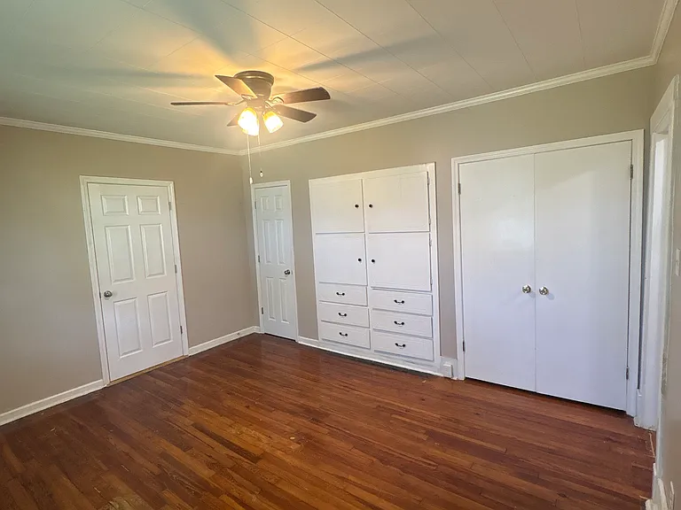 206 Whitney St — Photo 10