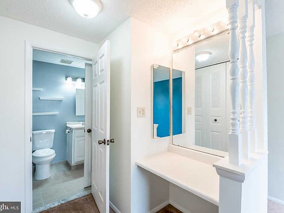 5th image of 7123 Latour Ct