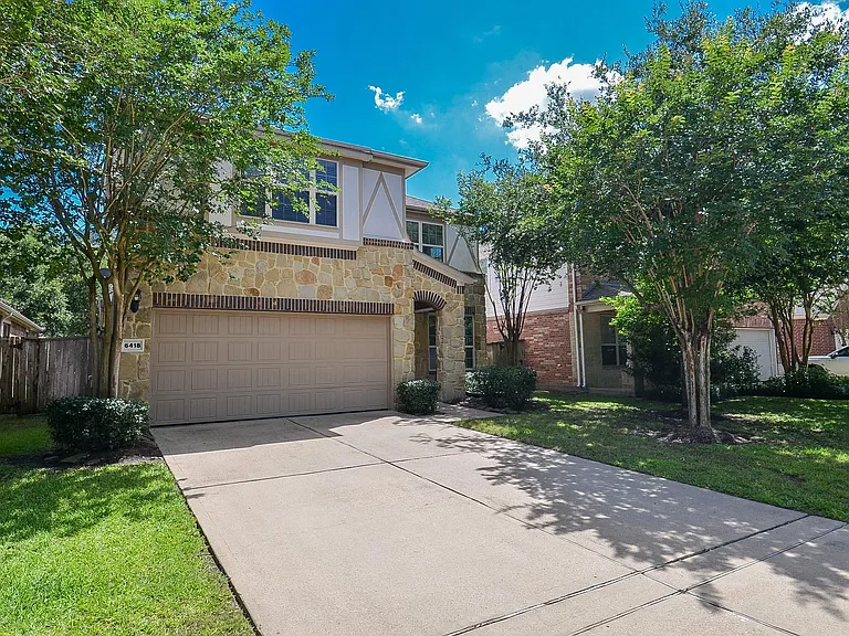 6418 Burgess Heights Ln — Photo 2