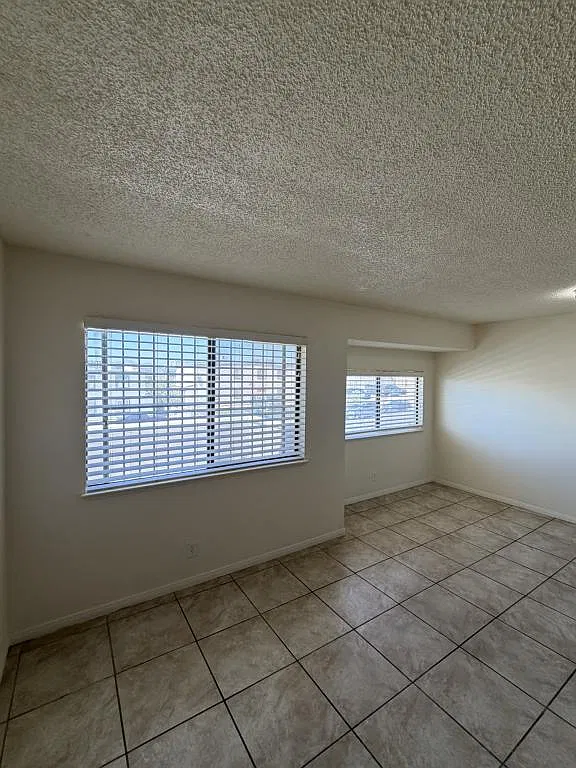 6941 Appleton Dr — Photo 3