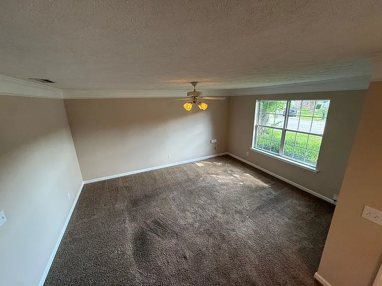 620 Federal Ct — Photo 5