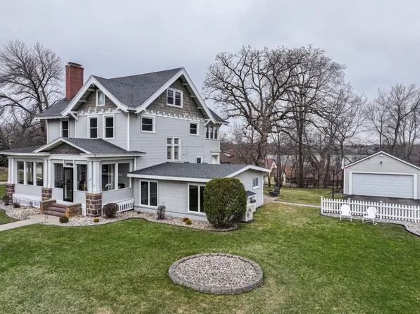 417 6th Ave W, Alexandria, MN 56308