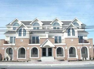 7813-7815 Atlantic Ave #R3, Margate, NJ 08402