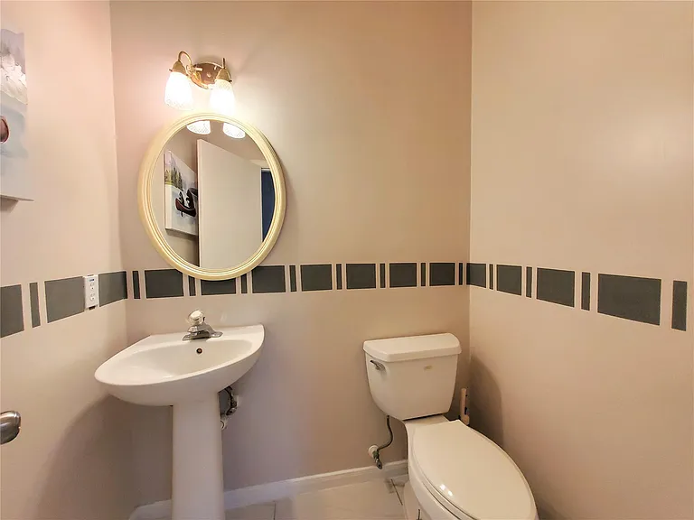21511 Westcliffe Falls Dr — Photo 42
