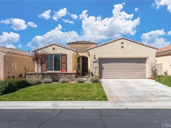 19120 Tiempo St, Apple Valley, CA 92308