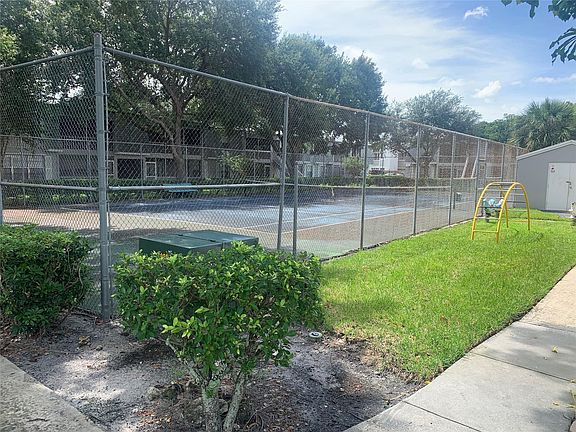 4th image of 380 NW 69th Avenue #106B