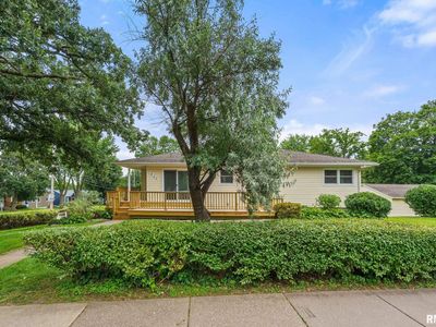 539 Mississippi Blvd, Bettendorf, IA, 52722