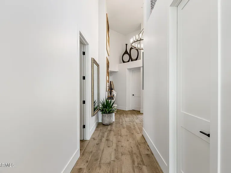 8222 E Cortez Dr — Photo 5