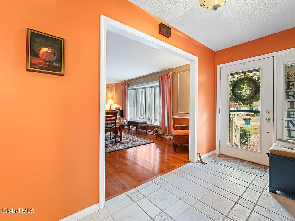 6 Gilmore Avenue, Queensbury, NY 12804 Zillow