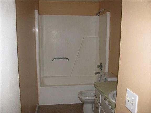 3rd image of 6713 Hidden Hills Ct