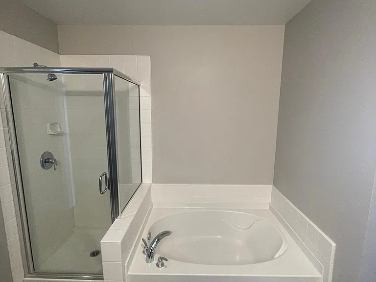 353 E Bonneville Ave #405 — Photo 11