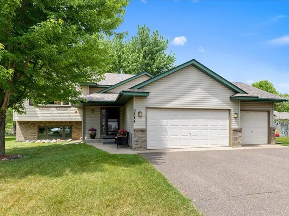 38288 Hillshire Ave, North Branch, MN 55056