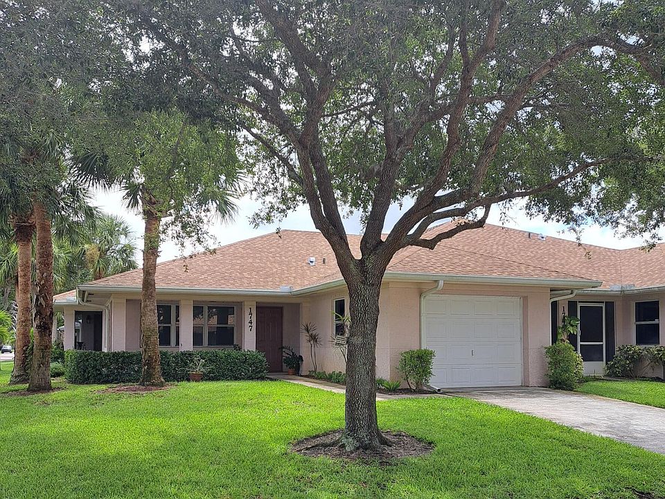 1st image of 1747 N Dovetail Dr #A
