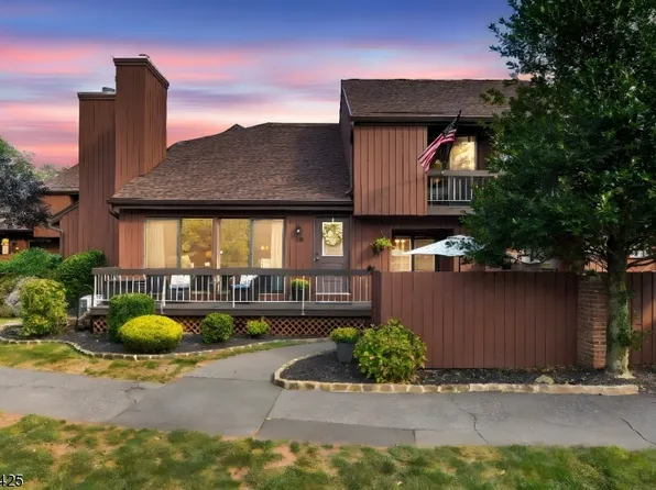 21 BLOOMINGDALE DR 5B, Hillsborough Twp., NJ 08844