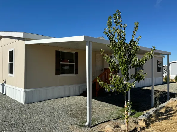 1 Corral Ln #14, Ashland, OR 97520