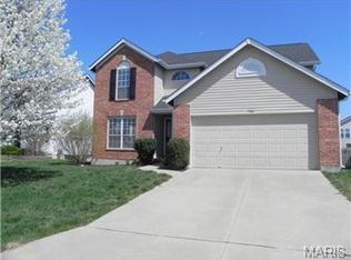 1960 Briarfield Dr, Lake Saint Louis, MO 63367