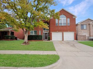 1036 Cottonbelt Dr, Saginaw, TX 76131