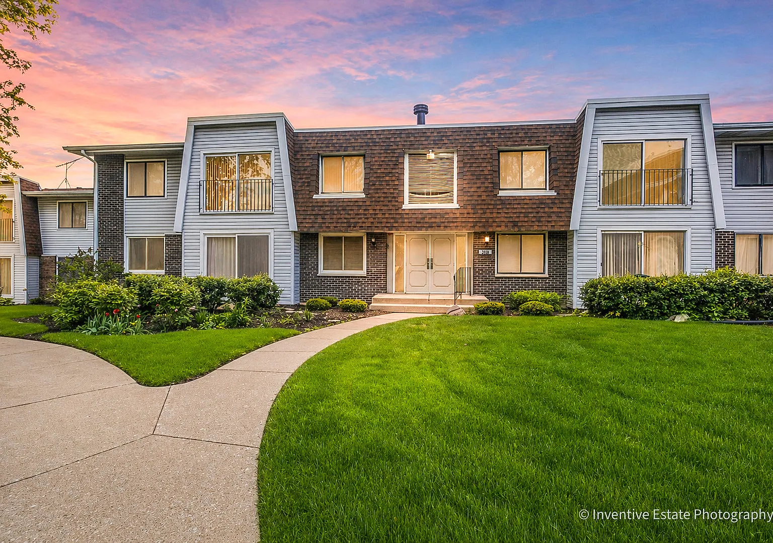 2 bed, 1150 sqft, $2,000 — Photo 3