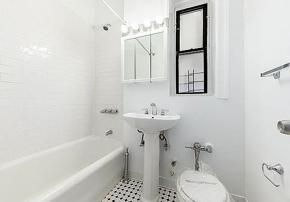 4th image of 47-06 46th St #A-4