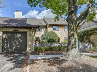 12 Ashford Dr, Plainsboro, NJ 08536