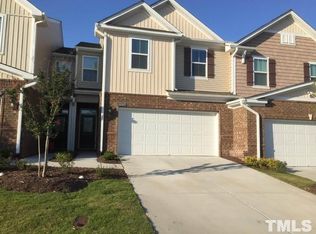 1702 Cary Reserve Dr, Cary, NC 27519