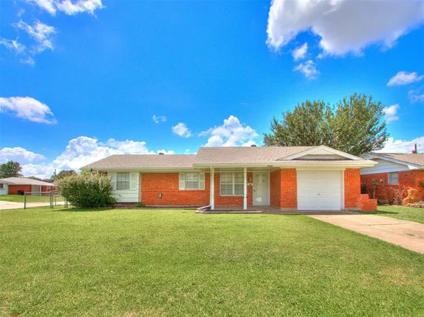 844 Butler St, Moore, OK 73160