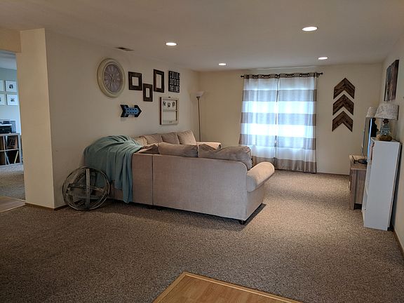 3rd image of 5003 Robert Wayne Dr