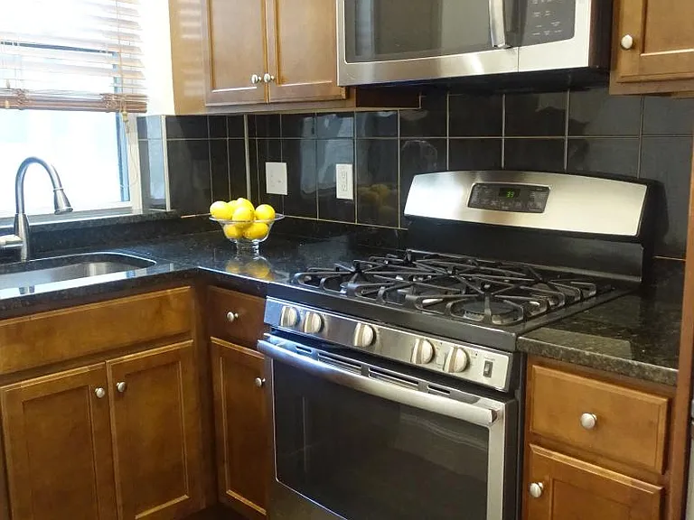 1564 Commonwealth Ave #5 — Photo 1