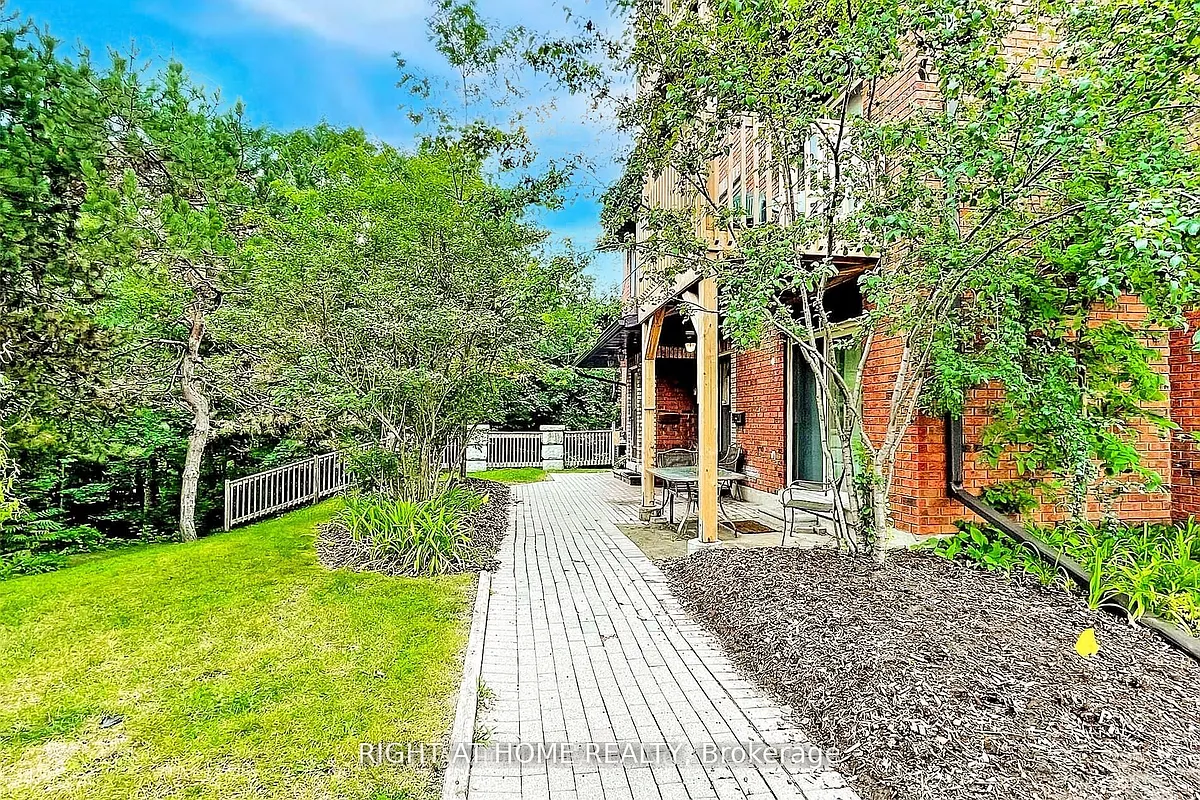 Building Photo - 20 Evergreen Ct #3
