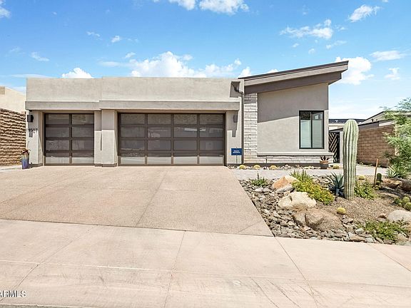 3rd image of 14507 N VALENCIA Drive