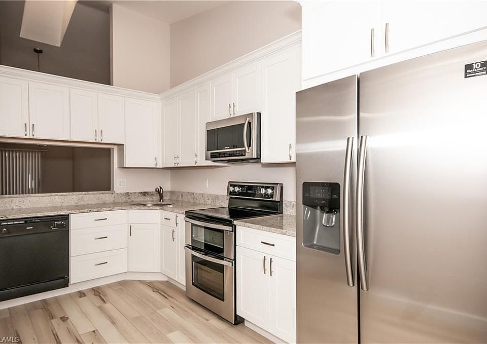 1st image of 3725 Springwood Dr #3725