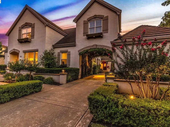3019 E Ruby Hill Dr, Pleasanton, CA 94566