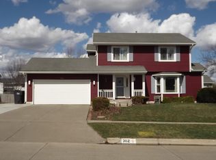 302 NE 15th St, Ankeny, IA 50021