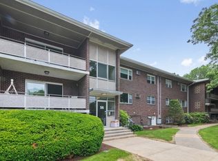 56 Jacqueline Rd APT 12, Waltham, MA 02452