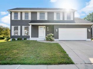 711 High Point Dr SW, Cedar Rapids, IA 52404