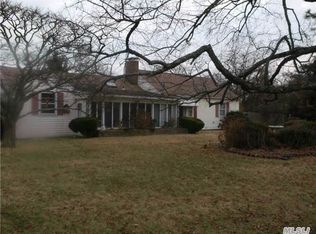 1 Surf Ave, Islip, NY 11751