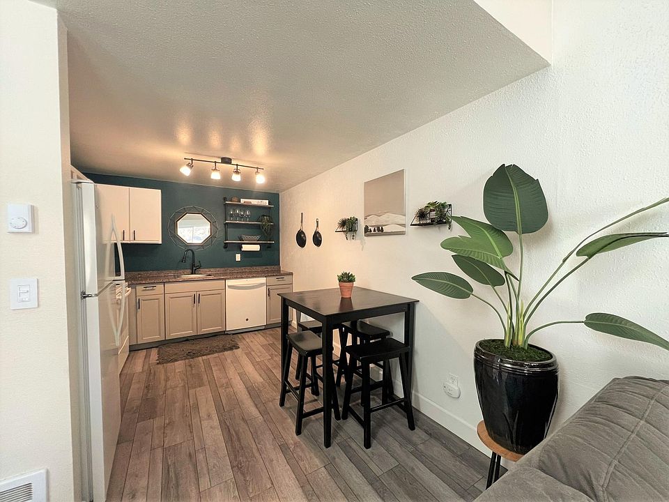 Burning Tree Village Apartments Bend, OR Zillow