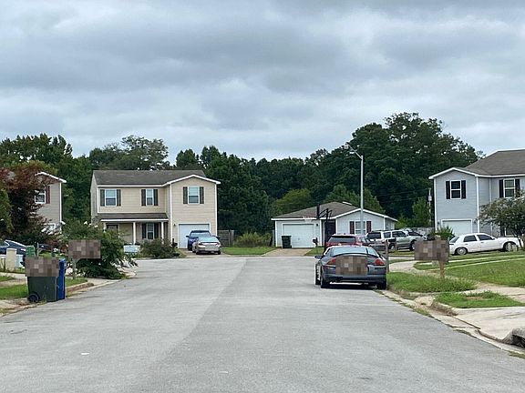 5th image of 115 Foxford Ln