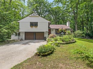 5401 Nurmi Dr, Midland, MI 48640