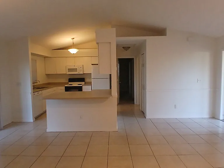 636 Tarapin Ave — Photo 4