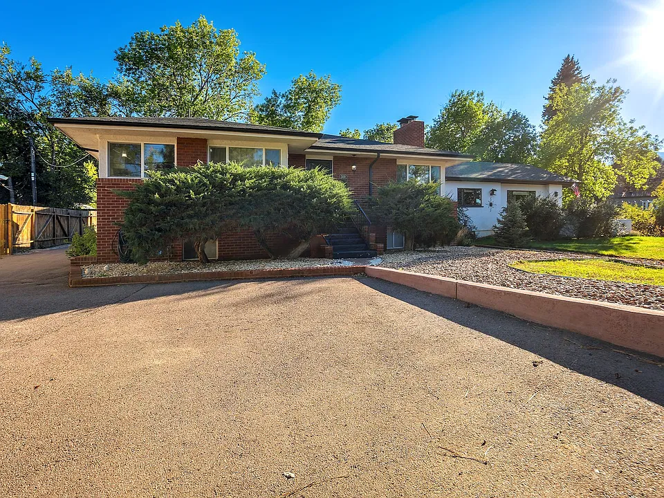 509 Ridgewood Ave