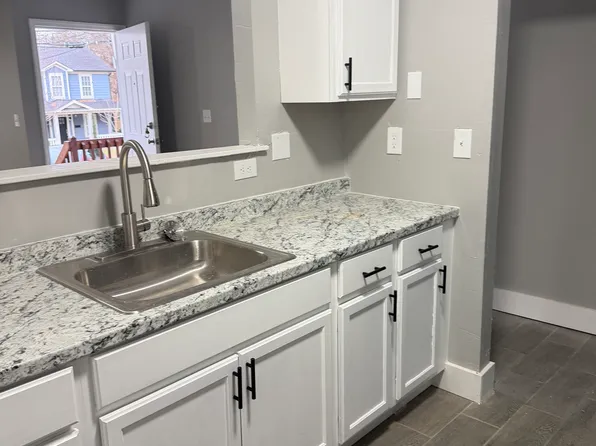 1728 Parson St, Charlotte, NC 28205