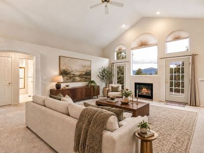 5330 Roundup Dr, Colorado Springs, CO, 80918