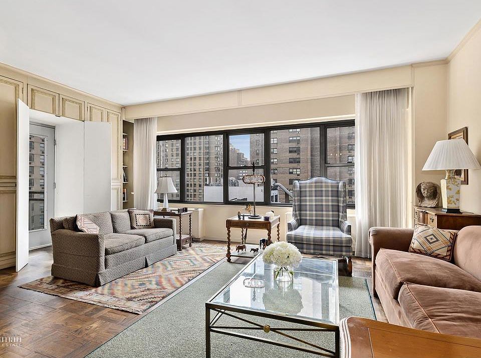 1st image of 1325 1st Ave #B808